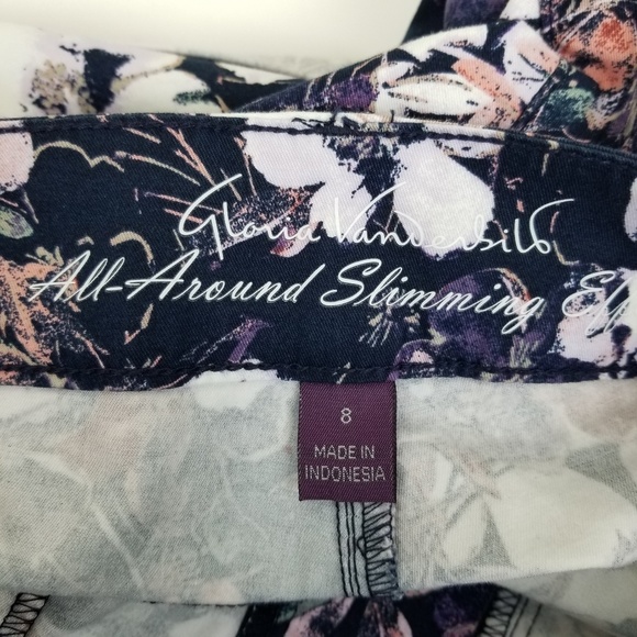 Gloria Vanderbilt All Around Slimming Shorts Sz 8 - Picture 3 of 6